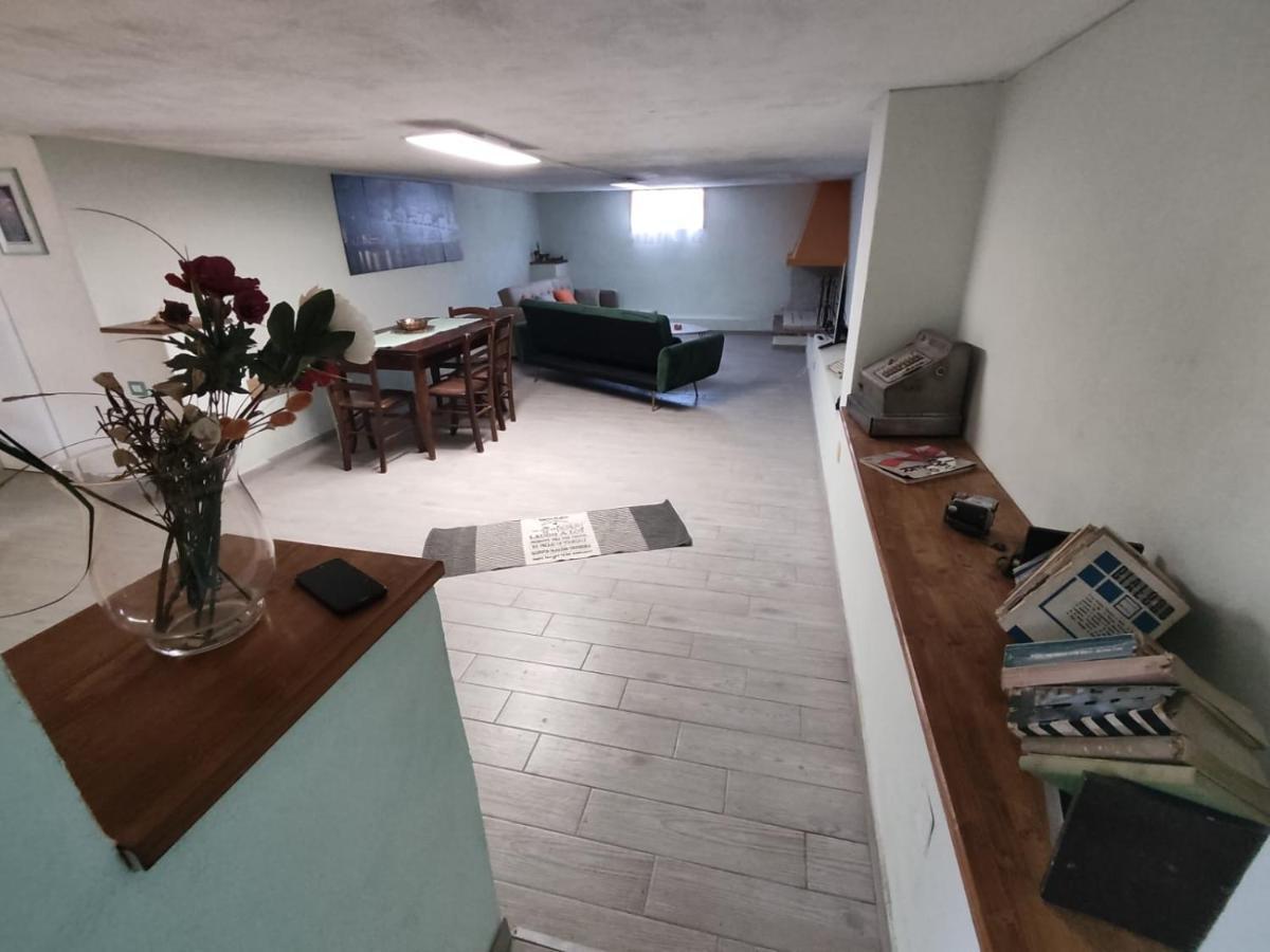 Lorna House Apartment Tortolì Екстериор снимка
