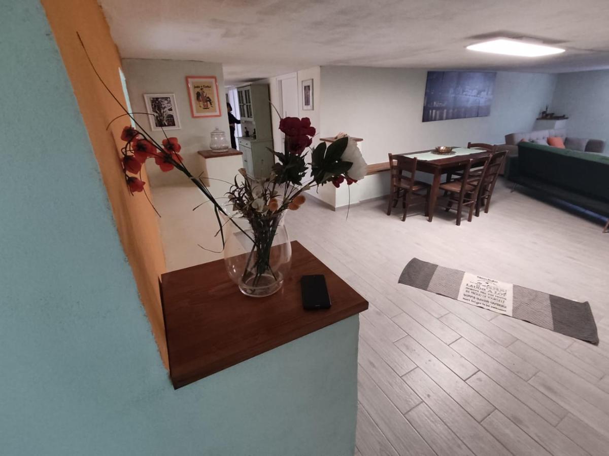 Lorna House Apartment Tortolì Екстериор снимка