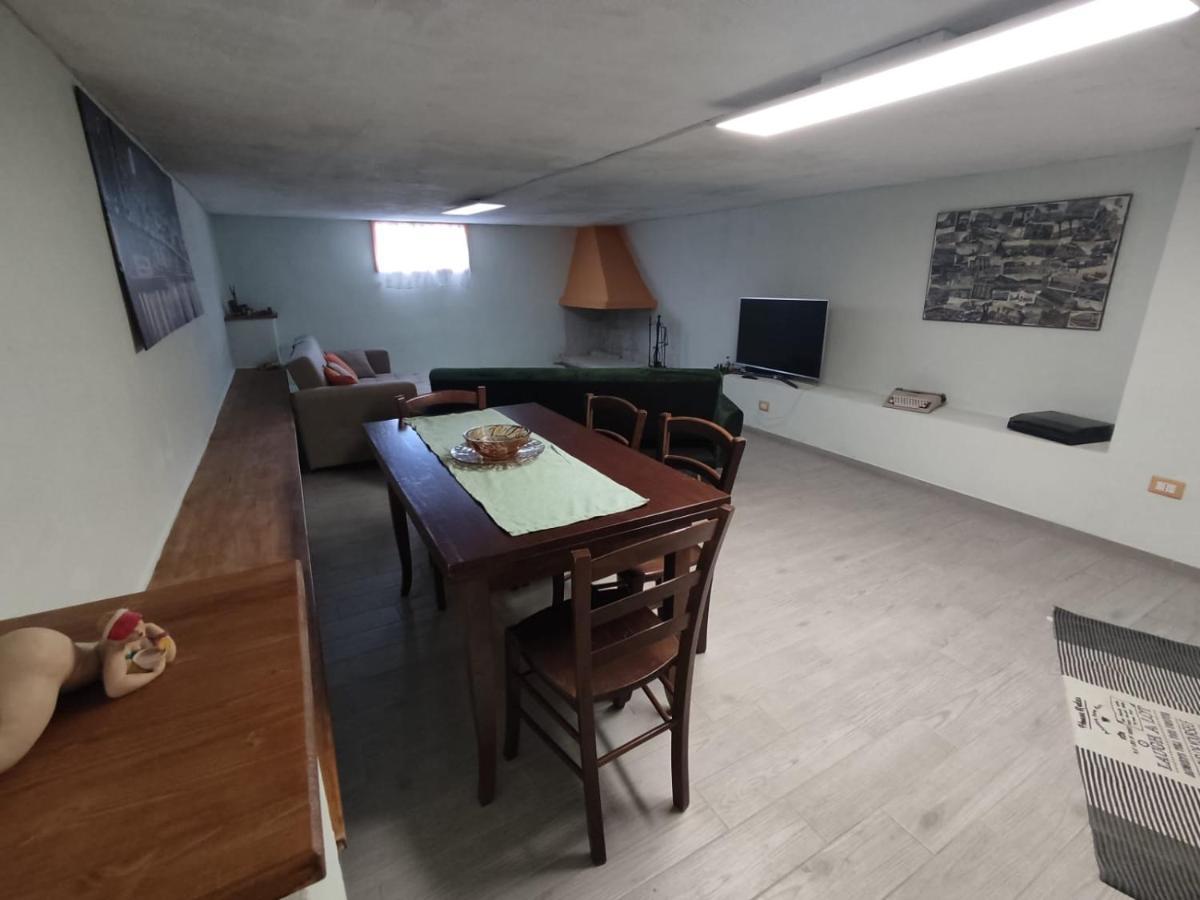 Lorna House Apartment Tortolì Екстериор снимка