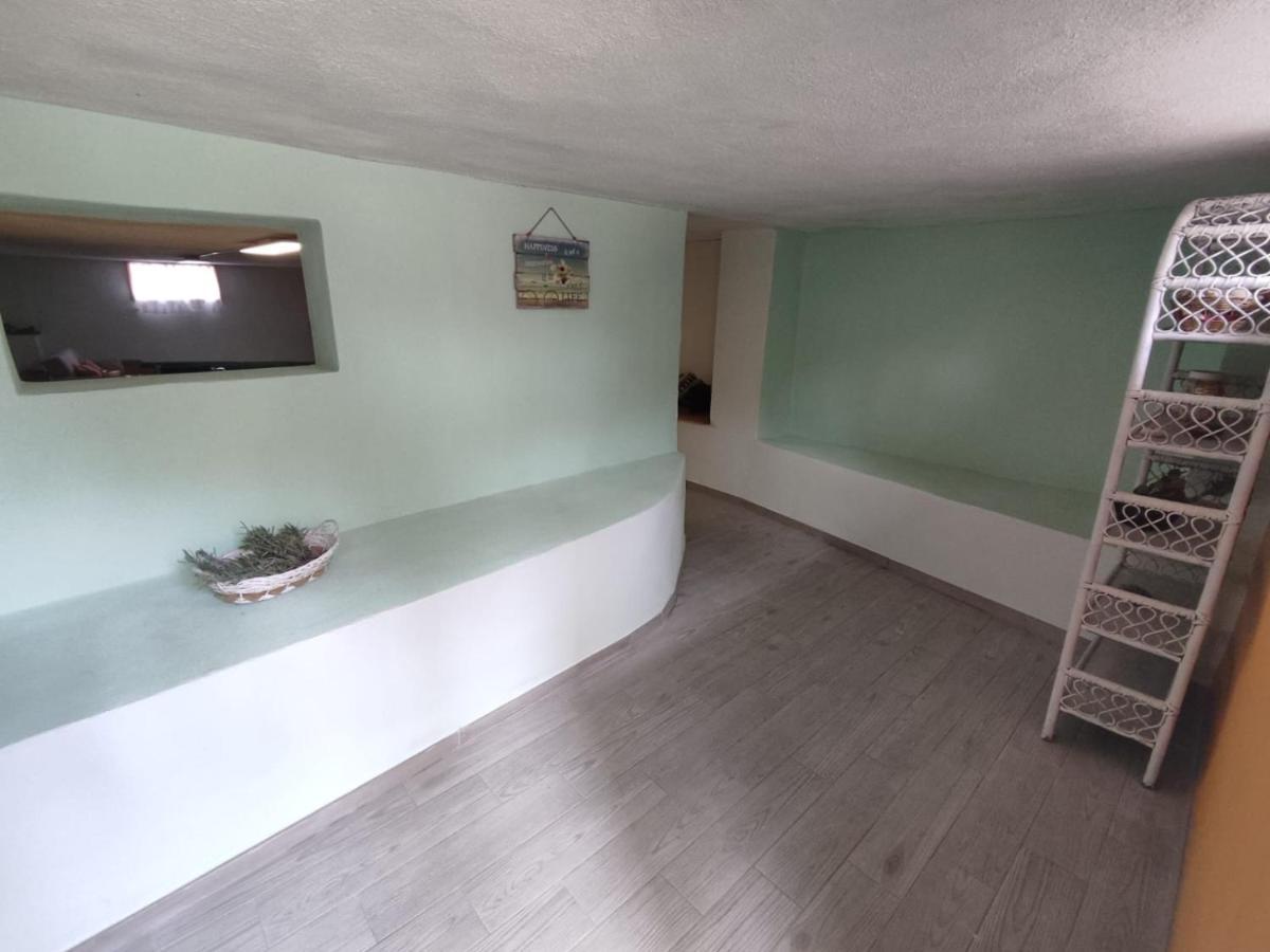 Lorna House Apartment Tortolì Екстериор снимка